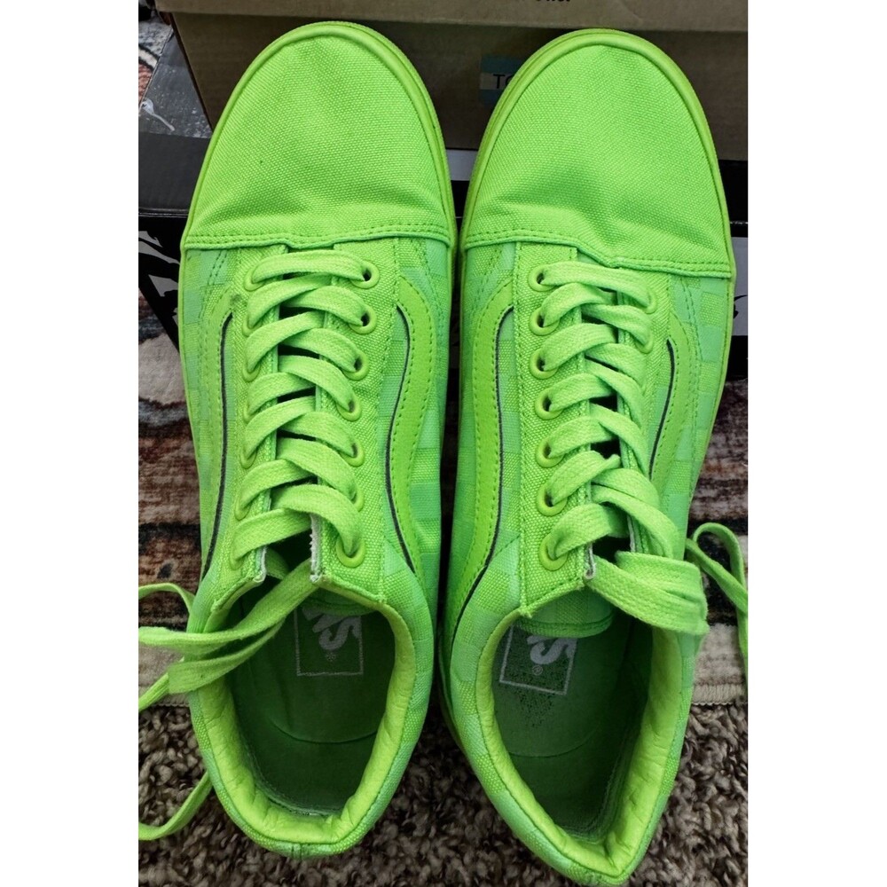 EUC VANS Neon Green Checker Low Top Lace-Up Sneakers with Extra Laces M8 W9.5